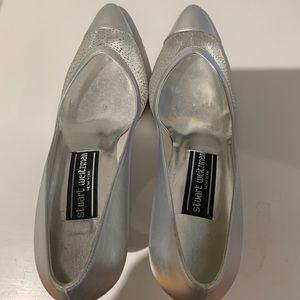Stuwart Weirzman womens silver shoes